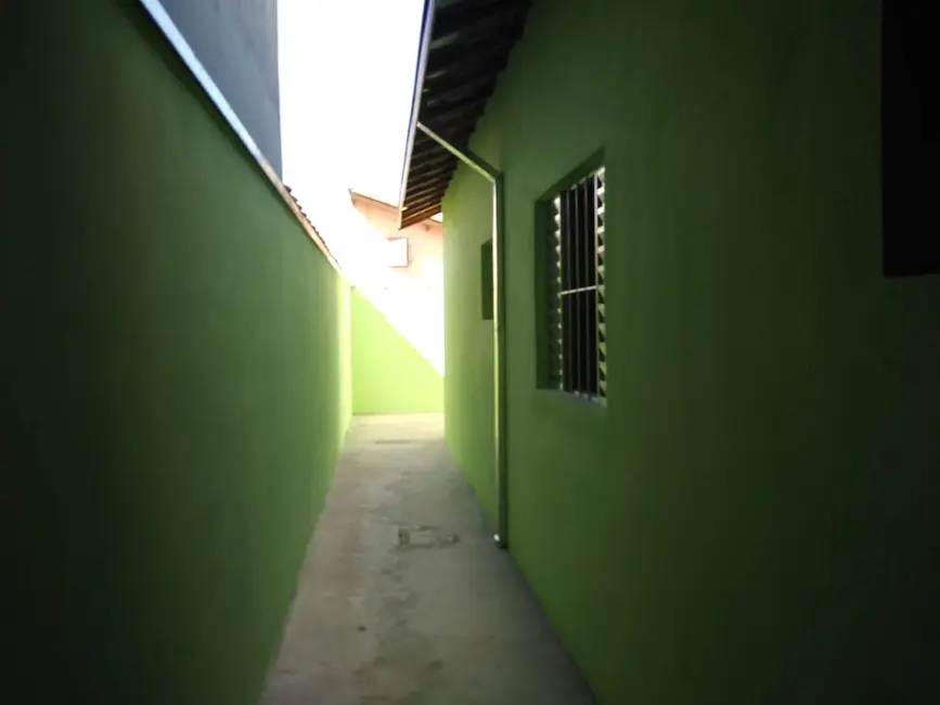 Foto 8 de Casa com 2 quartos à venda, 72m2 em Pindamonhangaba - SP