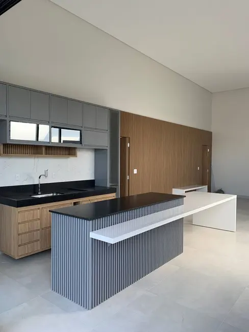 Foto 8 de Casa de Condomínio com 3 quartos à venda, 143m2 em Jardim Marlene Miranda, Taubate - SP