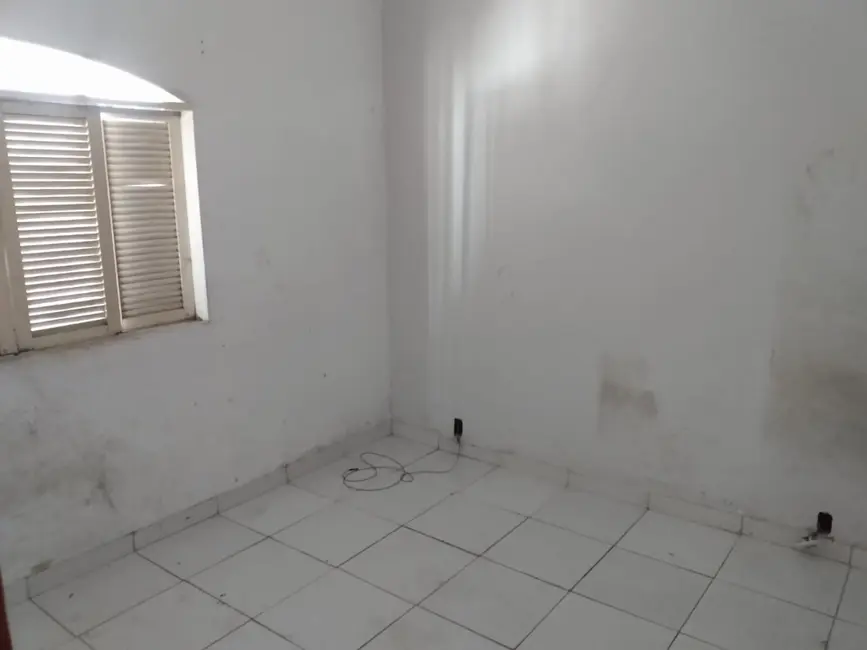 Foto 1 de Casa com 2 quartos à venda, 157m2 em Centro, Tremembe - SP