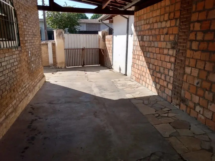 Foto 3 de Casa com 2 quartos à venda, 157m2 em Centro, Tremembe - SP