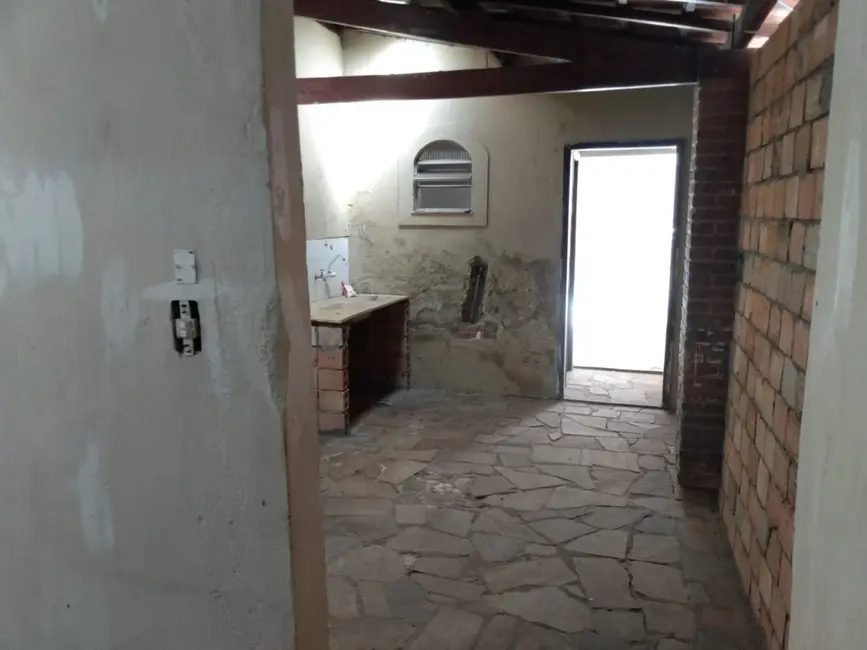 Foto 9 de Casa com 2 quartos à venda, 157m2 em Centro, Tremembe - SP