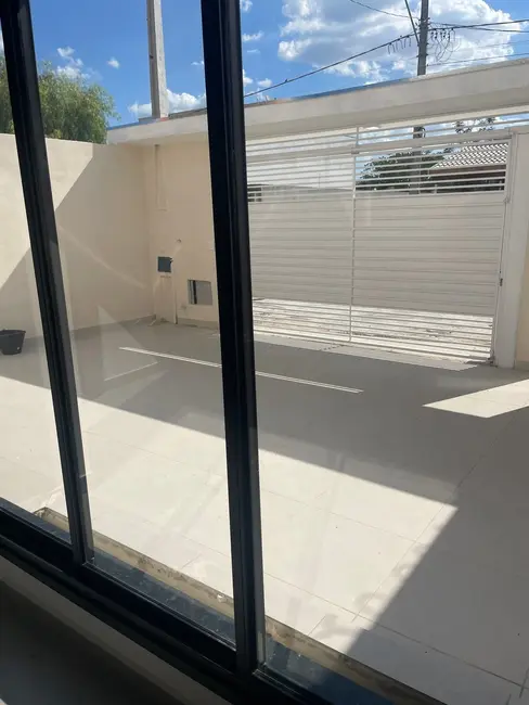 Foto 1 de Casa com 3 quartos à venda, 106m2 em Pindamonhangaba - SP