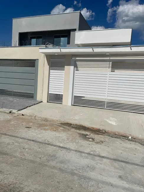 Foto 2 de Casa com 3 quartos à venda, 106m2 em Pindamonhangaba - SP