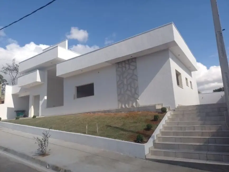 Foto 3 de Casa de Condomínio com 3 quartos à venda, 150m2 em Bairro do Grama, Cacapava - SP