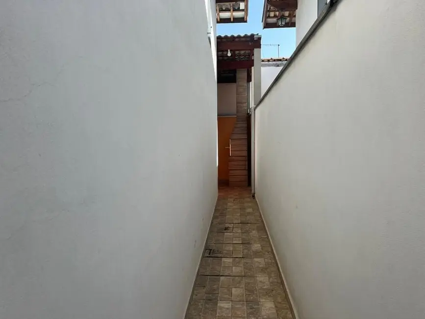 Foto 8 de Casa com 2 quartos à venda, 120m2 em Pindamonhangaba - SP