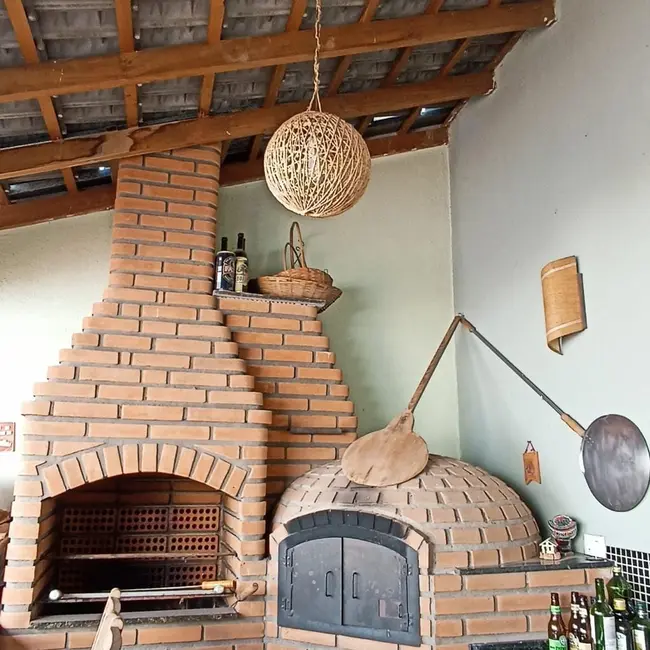 Foto 3 de Casa com 3 quartos à venda, 110m2 em Chácaras Reunidas Brasil, Taubate - SP