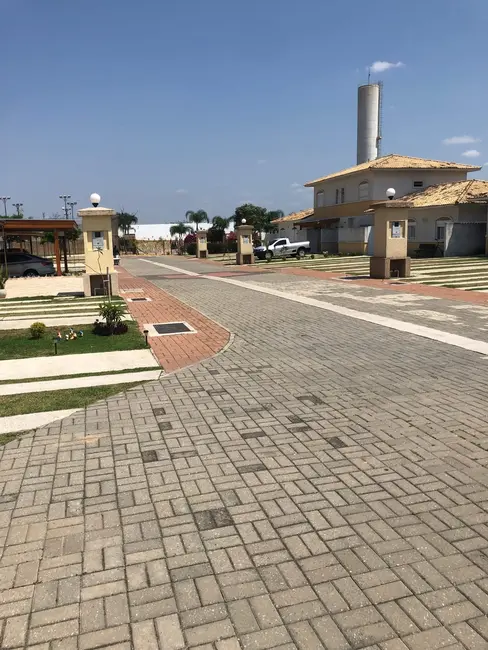 Foto 4 de Casa de Condomínio com 3 quartos à venda, 87m2 em Pindamonhangaba - SP