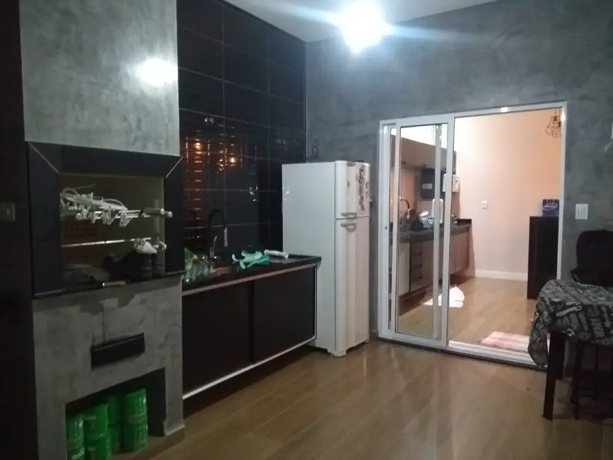 Foto 6 de Sobrado com 3 quartos à venda, 190m2 em Residencial Maricá, Pindamonhangaba - SP