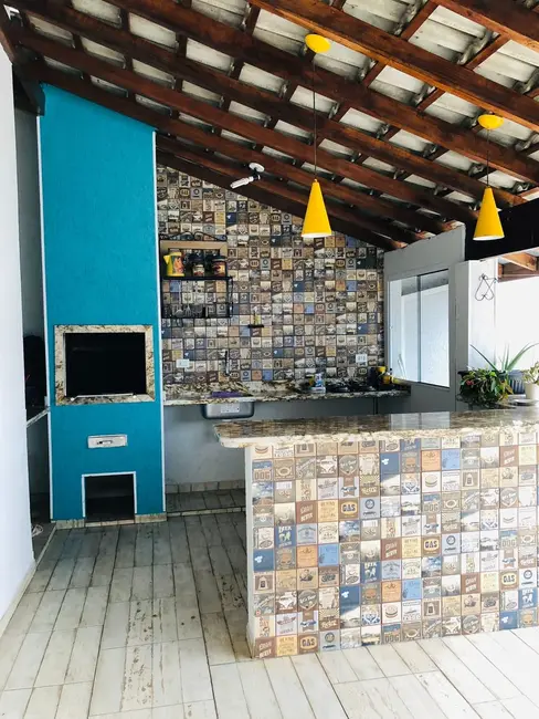 Foto 2 de Casa com 3 quartos à venda, 187m2 em Tremembe - SP
