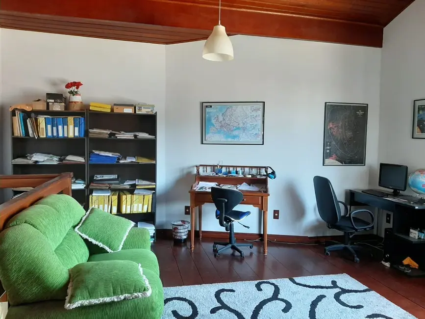Foto 6 de Casa com 3 quartos à venda, 237m2 em Crispim, Pindamonhangaba - SP