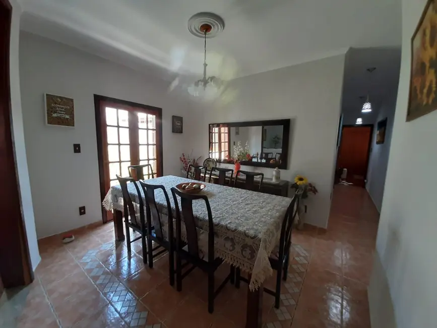 Foto 7 de Casa com 3 quartos à venda, 237m2 em Crispim, Pindamonhangaba - SP