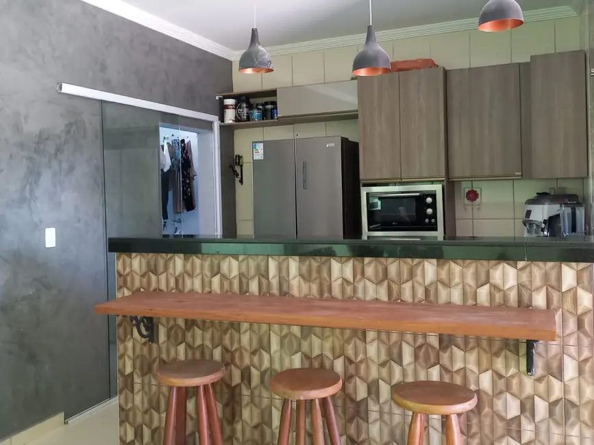 Foto 5 de Casa com 2 quartos à venda, 120m2 em Pindamonhangaba - SP