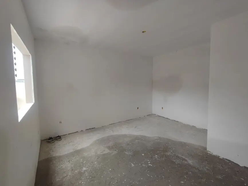 Foto 6 de Casa com 3 quartos à venda, 93m2 em Pindamonhangaba - SP