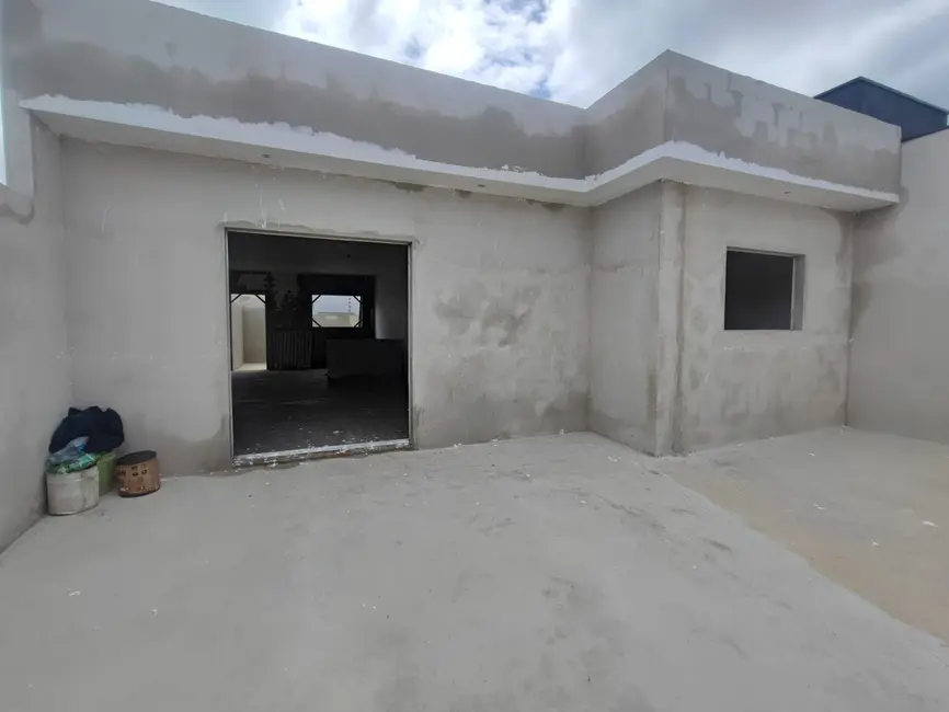 Foto 2 de Casa com 3 quartos à venda, 93m2 em Pindamonhangaba - SP