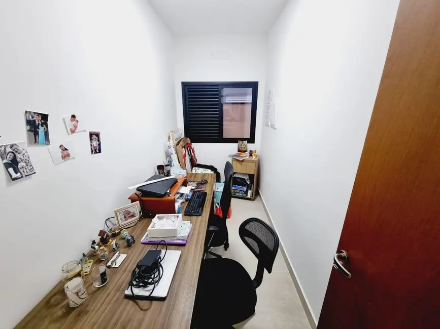 Casa de Condomínio com 3 quartos à venda, 163m2 em Parque São Luís, Taubate - SP - imagem 8 Foto 8 de Casa de Condomínio com 3 quartos à venda, 163m2 em Parque São Luís, Taubate - SP