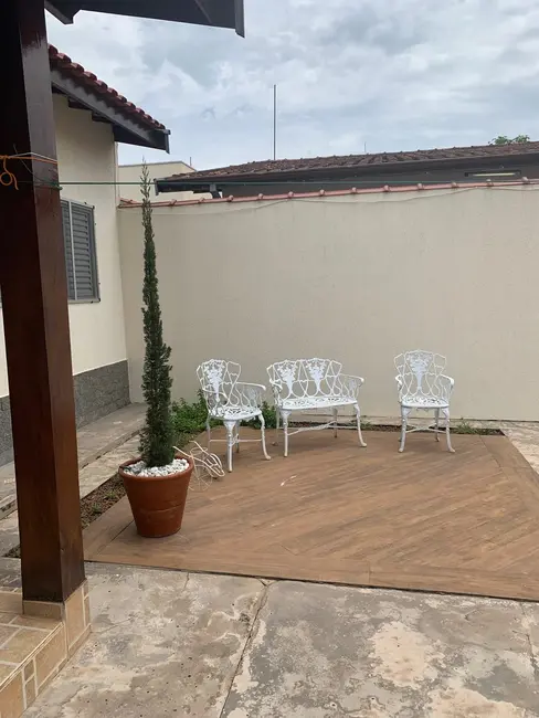 Foto 5 de Casa com 3 quartos à venda, 140m2 em Jardim Santa Cecília, Pindamonhangaba - SP