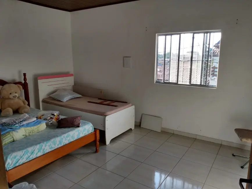 Foto 4 de Sobrado com 3 quartos à venda, 90m2 em Residencial Maricá, Pindamonhangaba - SP