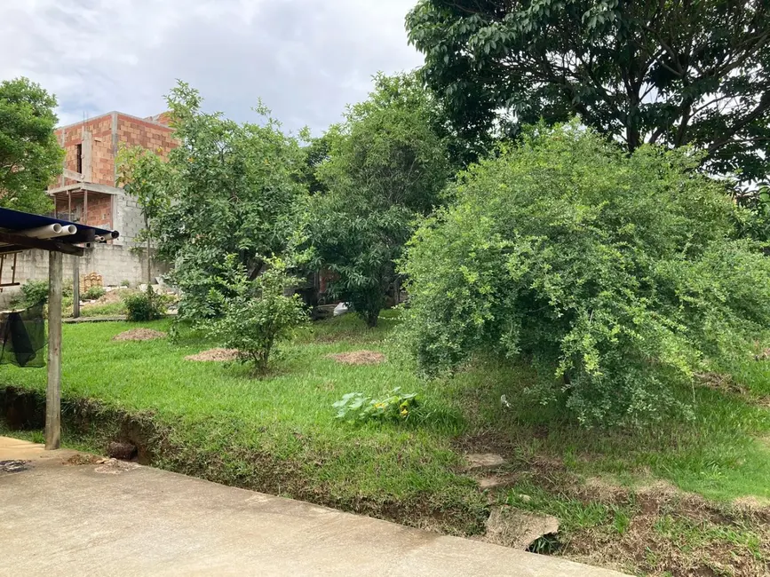 Foto 6 de Casa com 3 quartos à venda, 200m2 em Bom Jardim I, Guaratingueta - SP
