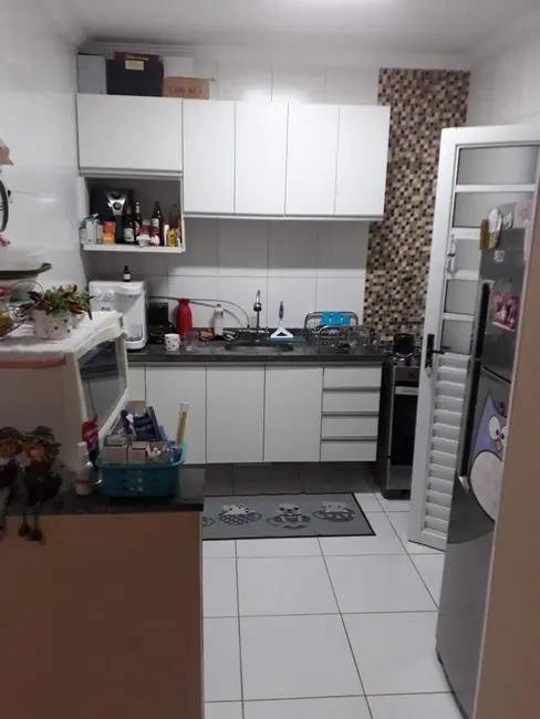 Sobrado com 3 quartos à venda, 90m2 em Alto do Cardoso, Pindamonhangaba - SP - imagem 6 Foto 6 de Sobrado com 3 quartos à venda, 90m2 em Alto do Cardoso, Pindamonhangaba - SP