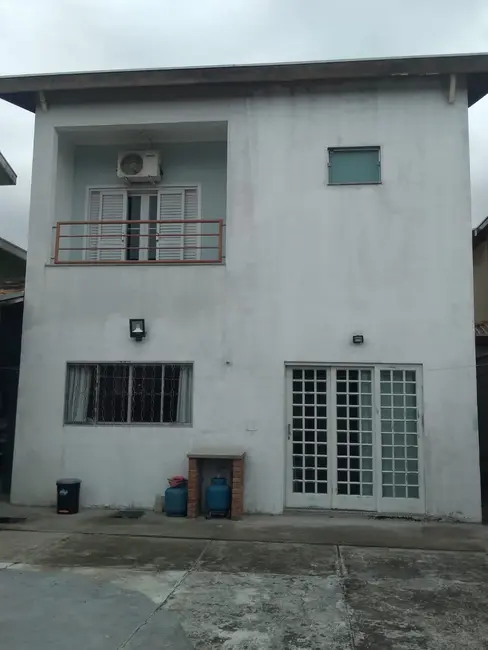 Foto 9 de Casa de Condomínio com 2 quartos à venda, 260m2 em Jardim dos Estados, Taubate - SP