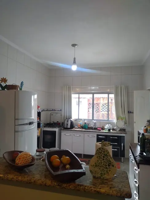 Foto 6 de Casa de Condomínio com 2 quartos à venda, 260m2 em Jardim dos Estados, Taubate - SP