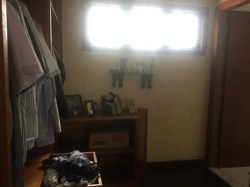 Foto 9 de Sobrado com 3 quartos à venda, 474m2 em Socorro, Pindamonhangaba - SP