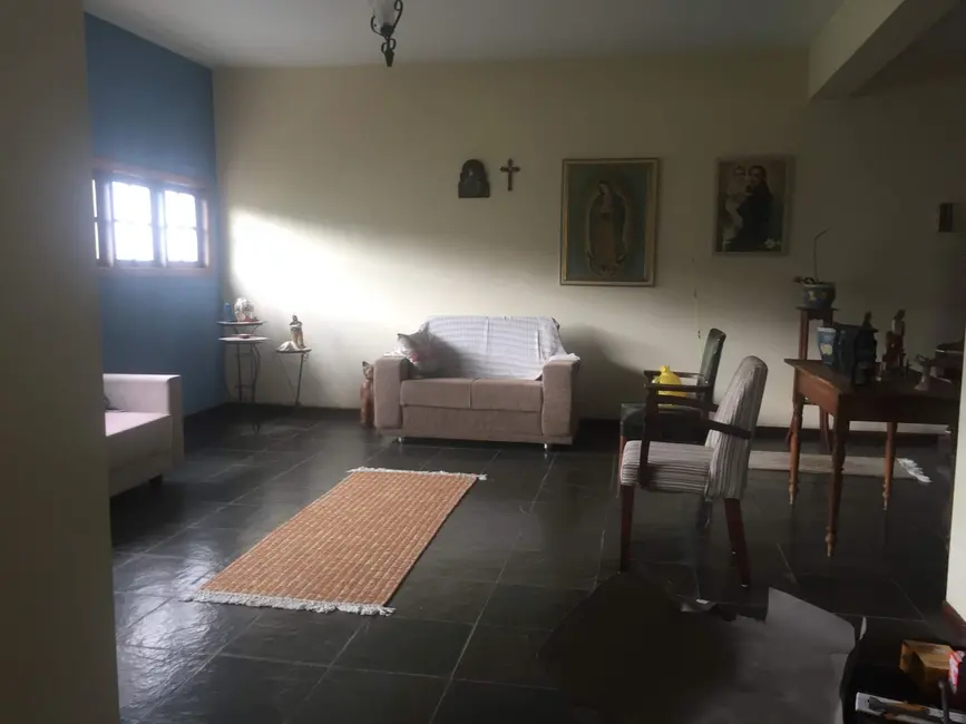 Foto 5 de Sobrado com 3 quartos à venda, 474m2 em Socorro, Pindamonhangaba - SP