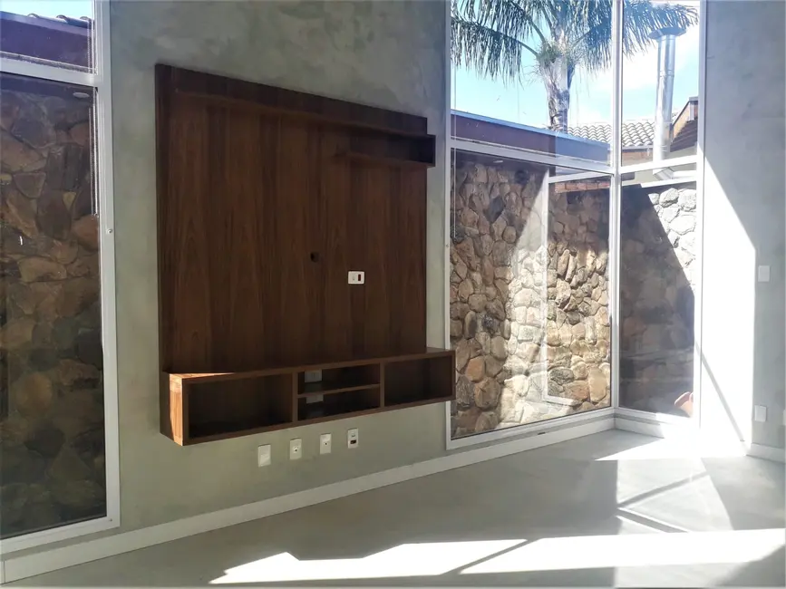 Foto 7 de Casa de Condomínio com 3 quartos à venda, 216m2 em Parque São Luís, Taubate - SP