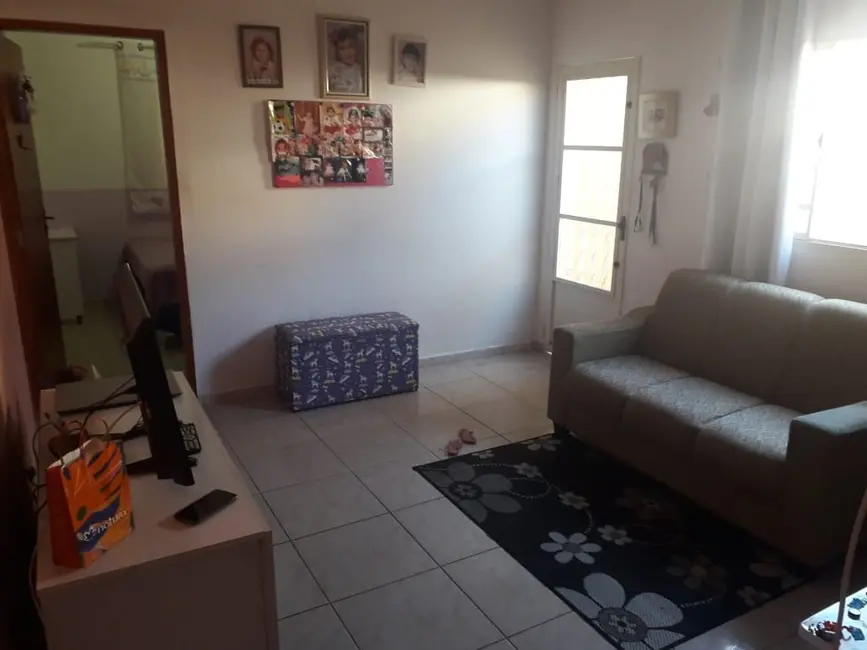 Foto 1 de Casa com 2 quartos à venda, 80m2 em Jardim do Vale, Guaratingueta - SP