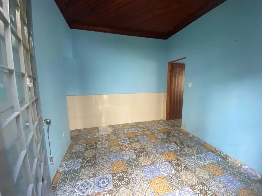 Casa com 3 quartos à venda, 180m2 em Aparecida - SP - imagem 6 Foto 6 de Casa com 3 quartos à venda, 180m2 em Aparecida - SP