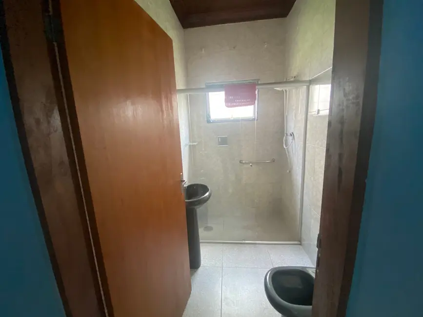 Casa com 3 quartos à venda, 180m2 em Aparecida - SP - imagem 9 Foto 9 de Casa com 3 quartos à venda, 180m2 em Aparecida - SP