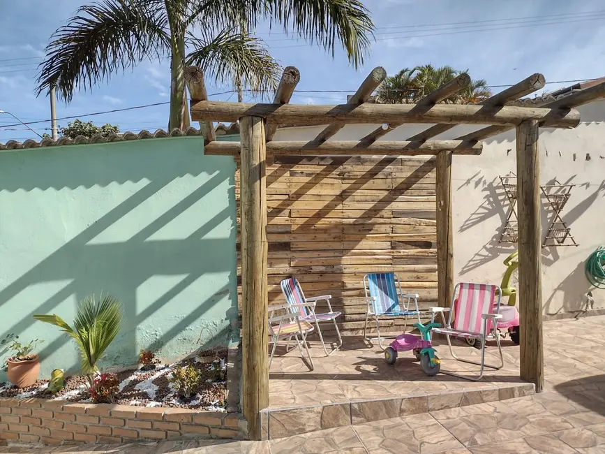 Foto 4 de Sobrado com 3 quartos à venda, 225m2 em Jardim América, Taubate - SP