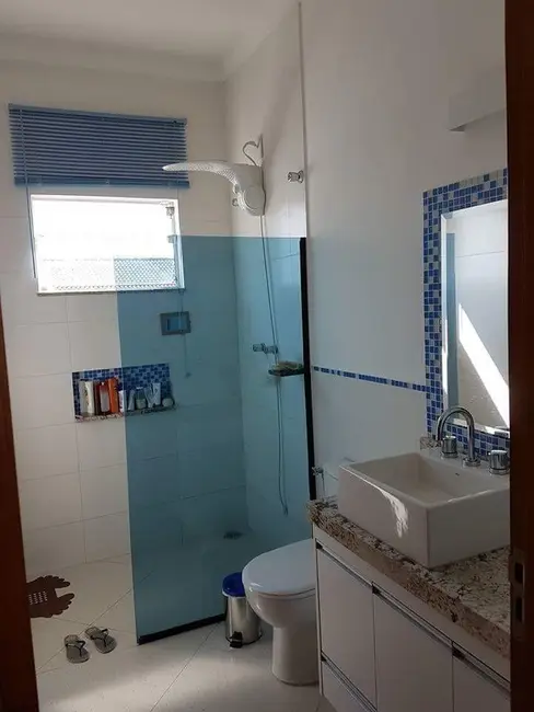 Foto 6 de Sobrado com 4 quartos à venda, 459m2 em Piracangaguá, Taubate - SP