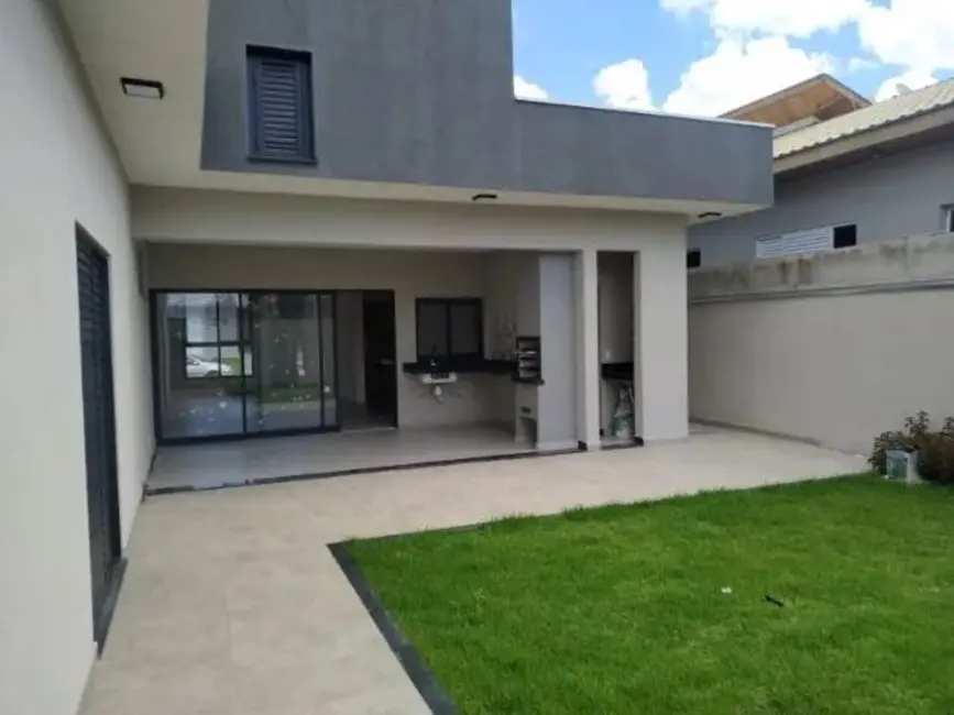 Foto 1 de Casa de Condomínio com 3 quartos à venda, 170m2 em Bairro do Grama, Cacapava - SP