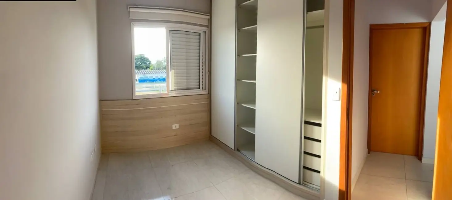 Foto 3 de Casa de Condomínio com 3 quartos à venda, 119m2 em Vila Areao, Taubate - SP