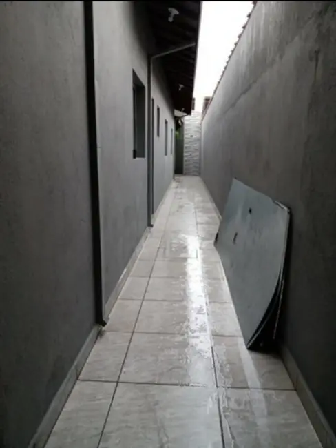 Foto 3 de Casa com 2 quartos à venda, 70m2 em Pindamonhangaba - SP