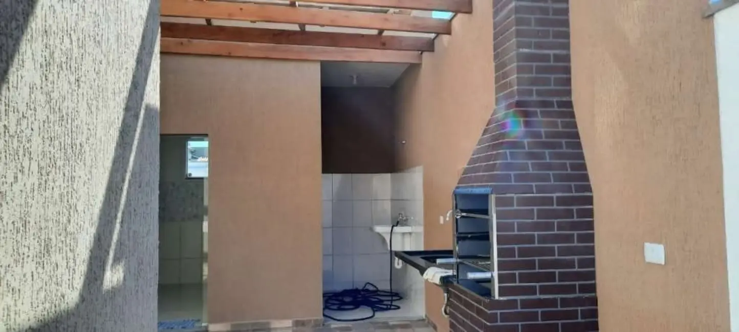 Foto 4 de Casa com 3 quartos à venda, 110m2 em Jardim Oásis, Taubate - SP