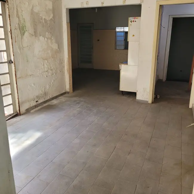 Foto 3 de Casa com 4 quartos à venda, 170m2 em Chácara Doutor Hipólito, Taubate - SP