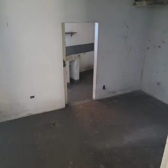 Foto 8 de Casa com 4 quartos à venda, 170m2 em Chácara Doutor Hipólito, Taubate - SP