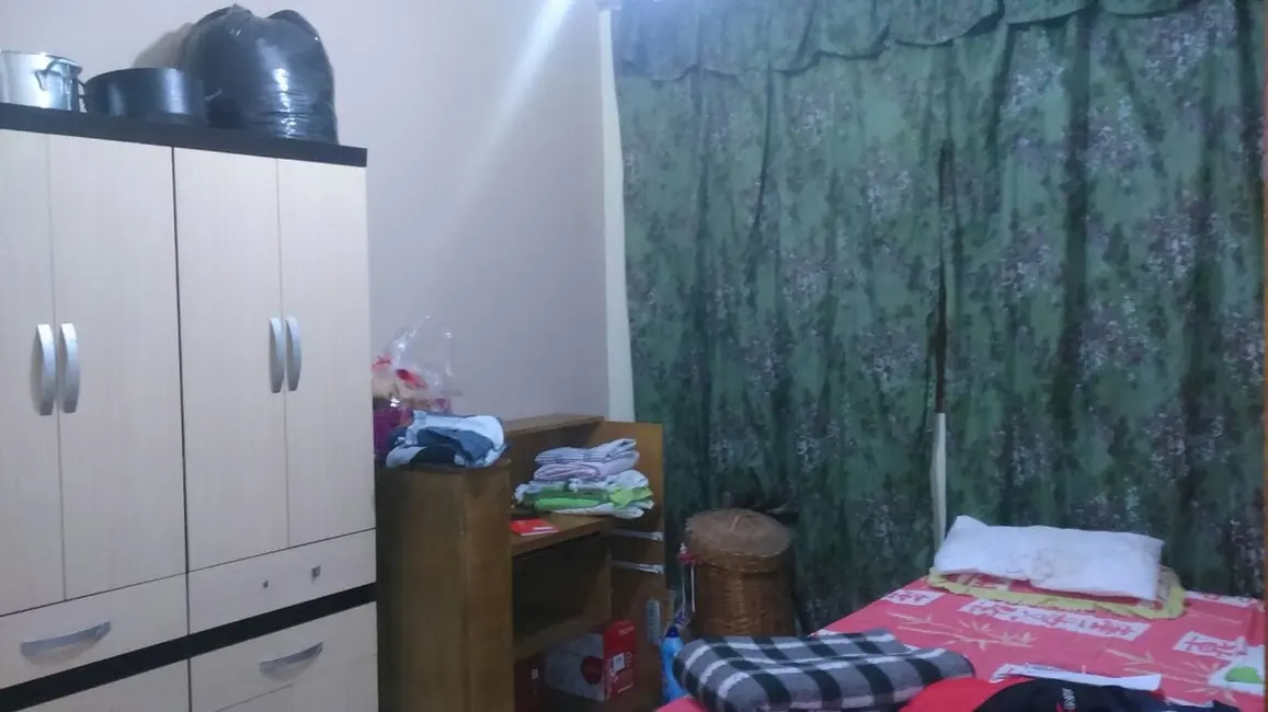 Foto 7 de Sobrado com 4 quartos à venda, 250m2 em Potim - SP