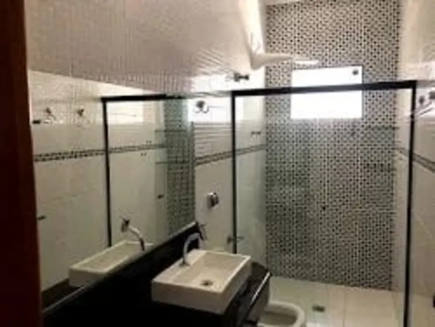 Foto 8 de Casa com 3 quartos à venda, 140m2 em Pindamonhangaba - SP