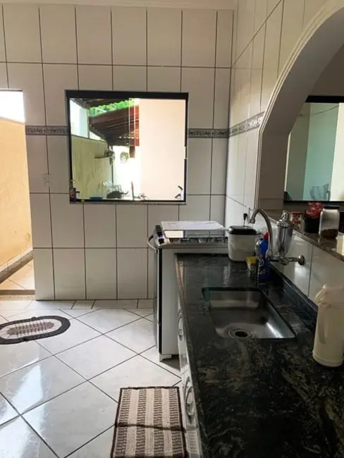 Foto 6 de Casa com 3 quartos à venda, 150m2 em Loteamento Residencial Andrade, Pindamonhangaba - SP