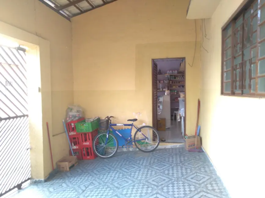 Foto 2 de Casa com 3 quartos à venda, 300m2 em Roseira - SP