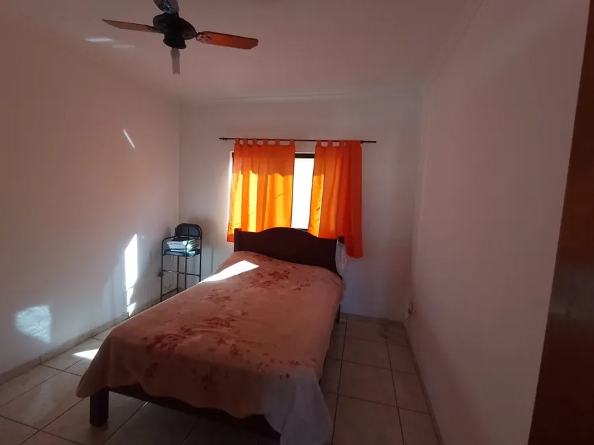 Foto 8 de Casa com 5 quartos à venda, 269m2 em Jardim Independência, Taubate - SP