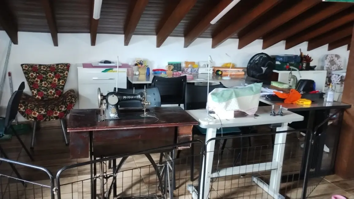 Casa com 4 quartos à venda, 170m2 em Tremembe - SP - imagem 5 Foto 5 de Casa com 4 quartos à venda, 170m2 em Tremembe - SP