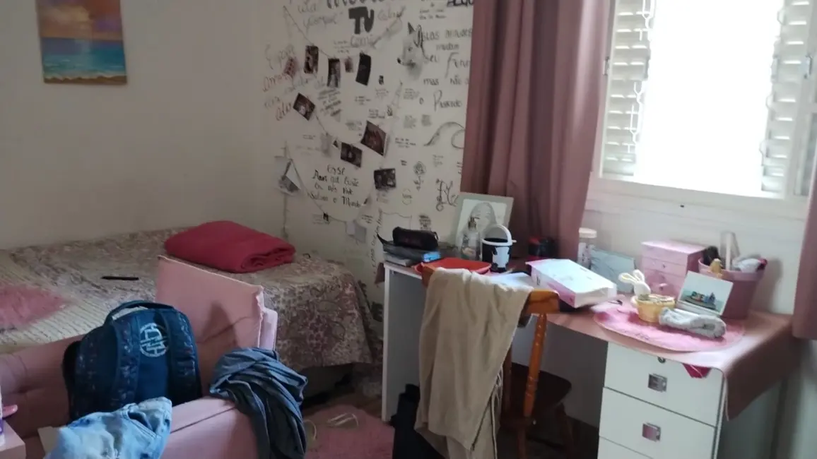 Foto 8 de Casa com 4 quartos à venda, 170m2 em Tremembe - SP