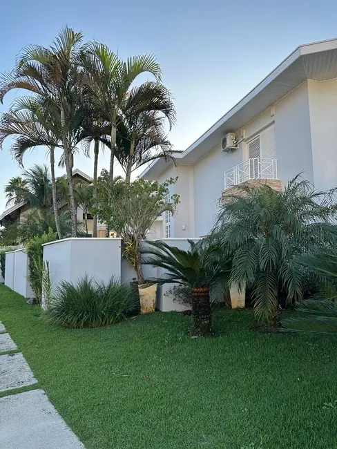 Foto 2 de Sobrado com 4 quartos à venda, 320m2 em Taubate - SP