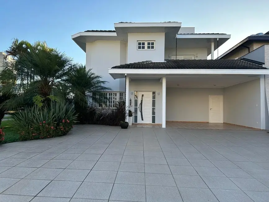 Foto 3 de Sobrado com 4 quartos à venda, 320m2 em Taubate - SP