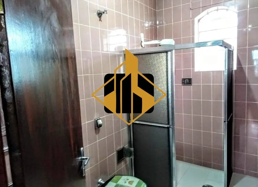 Sobrado com 5 quartos à venda, 224m2 em Aparecida - SP - imagem 6 Foto 6 de Sobrado com 5 quartos à venda, 224m2 em Aparecida - SP