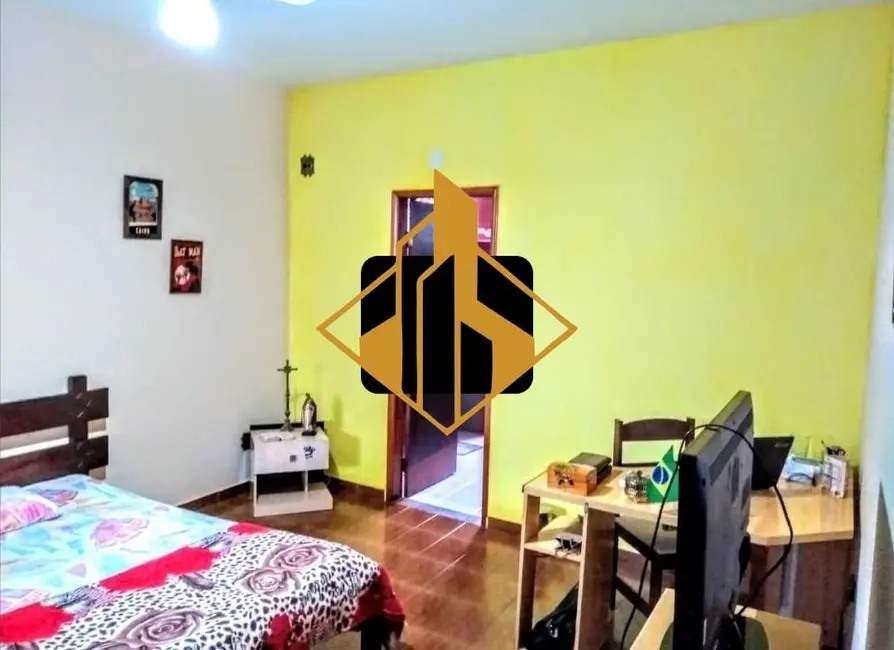 Sobrado com 5 quartos à venda, 224m2 em Aparecida - SP - imagem 1 Foto 1 de Sobrado com 5 quartos à venda, 224m2 em Aparecida - SP